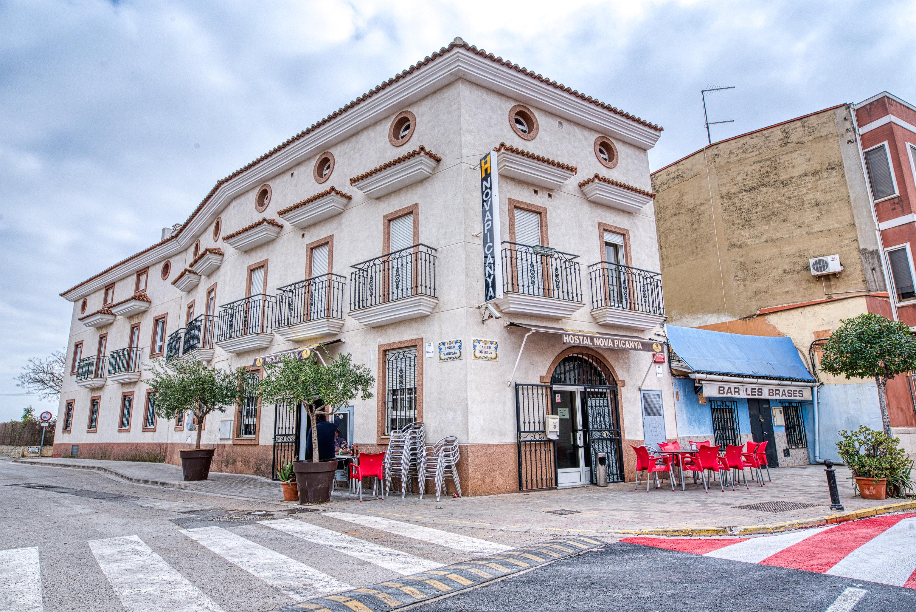 Hotel Hostal Nova Picaña Exterior foto